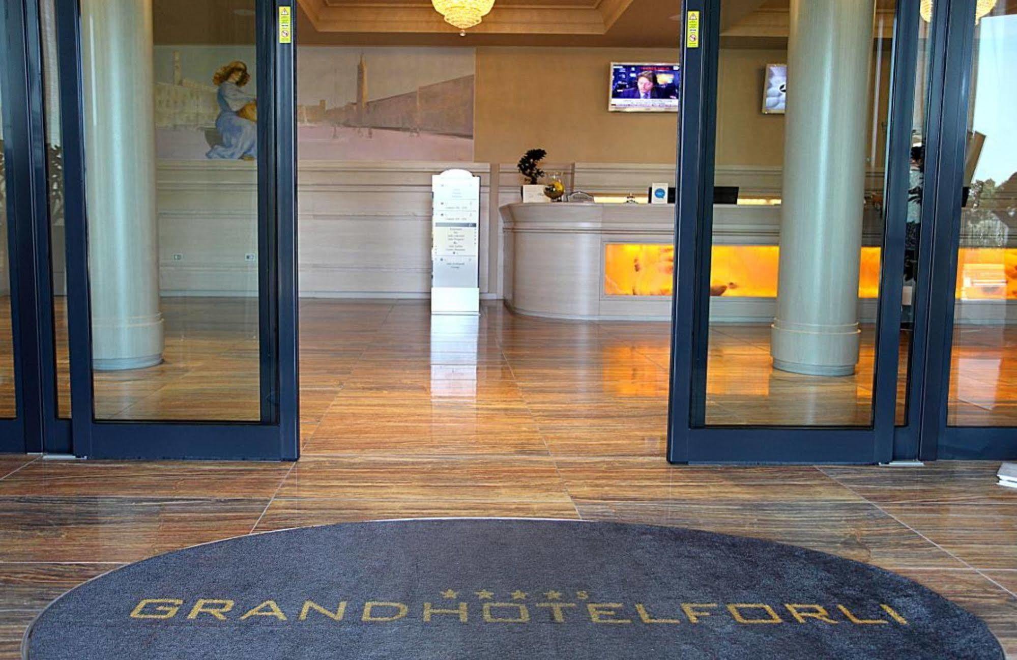 Grand Hotel Forlì Exteriér fotografie
